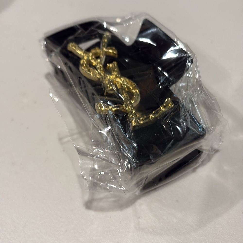 Luxury Designer Inspired Hair Claw Clip. Black with Gold letters. NEW! - Picture 2 of 10